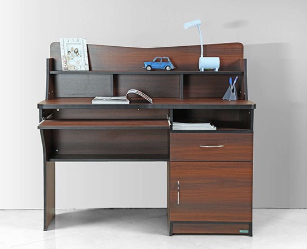 Damro Study Table (used) - MO.lk - MO.lk